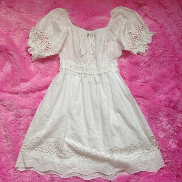 White lace dress