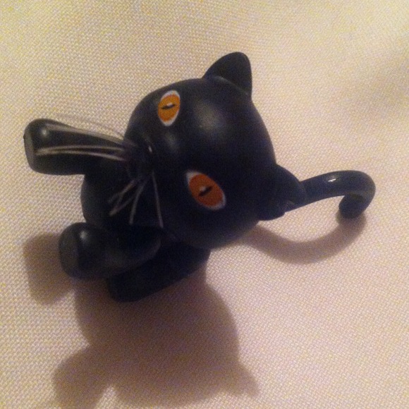 Bratz cat Other - Black cat for 12" dolls Bratz cat Other - Black cat for 12" dolls