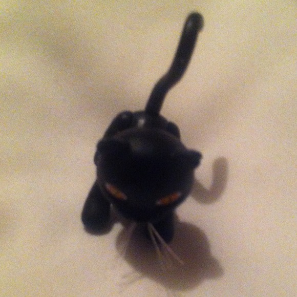 Bratz cat Other - Black cat for 12" dolls Bratz cat Other - Black cat for 12" dolls