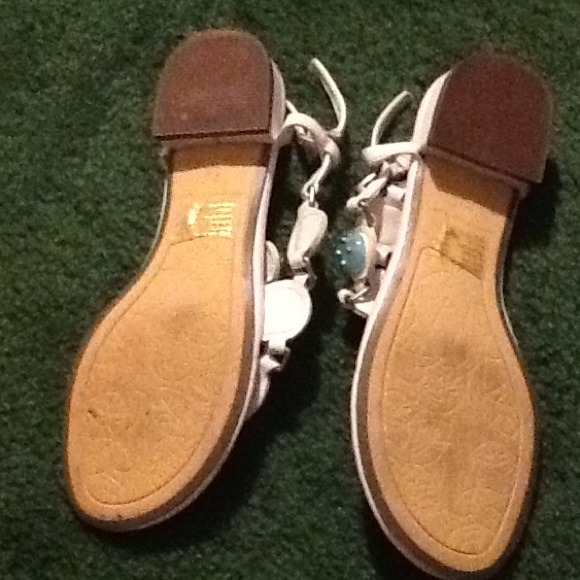 Sandals - Picture 3 of 4