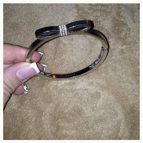 Lia Sophia Bow Bangle