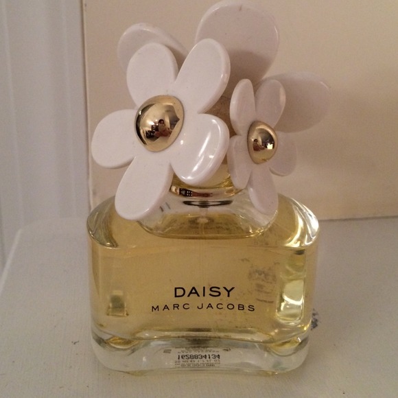 Daisy perfume - Picture 1 of 1