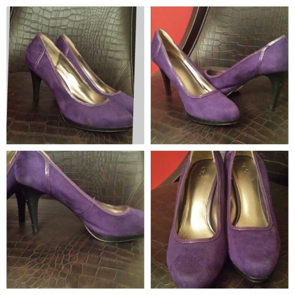 Purple ladies heels