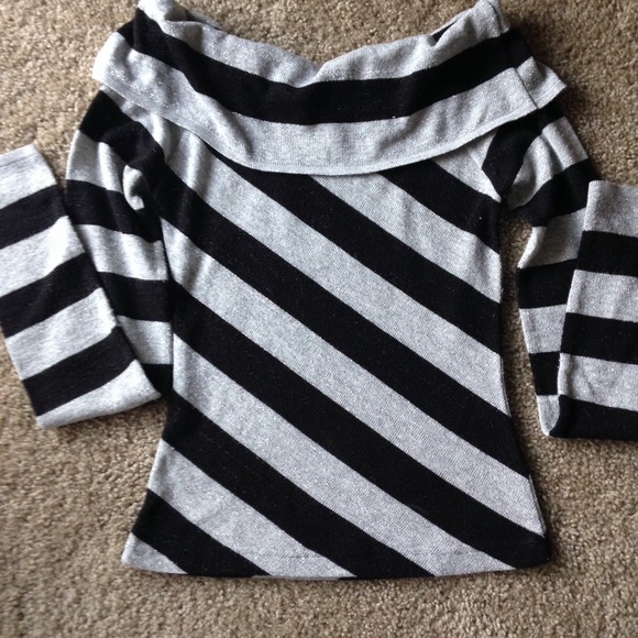 Striped *DONATED* - Picture 3 of 3