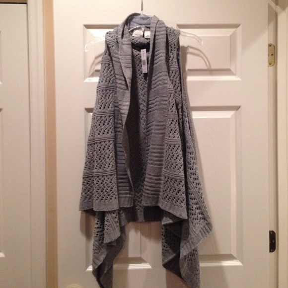 Never worn Kim Rogers sweater vest