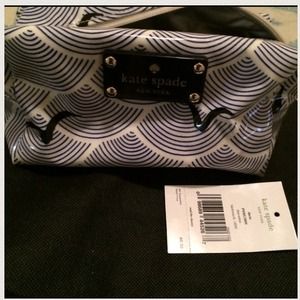💥Kate Spade Blue Bird Makeup Bag- great condition