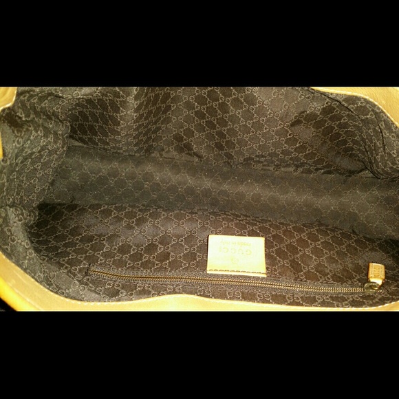 💯Auth. Gucci bag - Picture 4 of 4