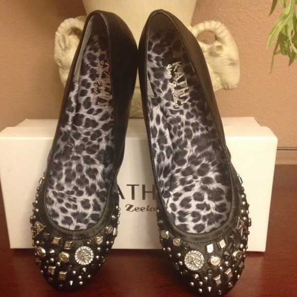 Kathy van Zeeland ballerina flats - Picture 2 of 4