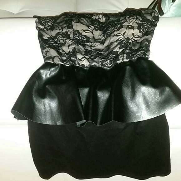 Juniors Club Dress - Picture 4 of 4