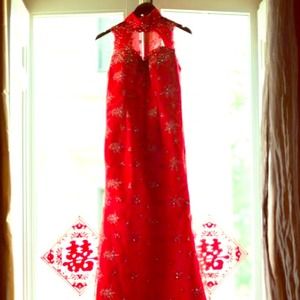 Gorgeous Qipao with modern open back with lace