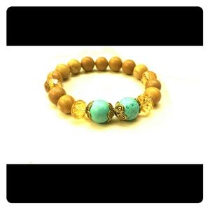Handcrafted Turquoise and natural bead bracelet