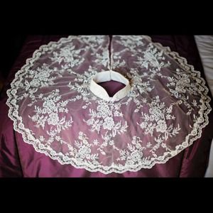 Custom made mandarin collar lace bolero