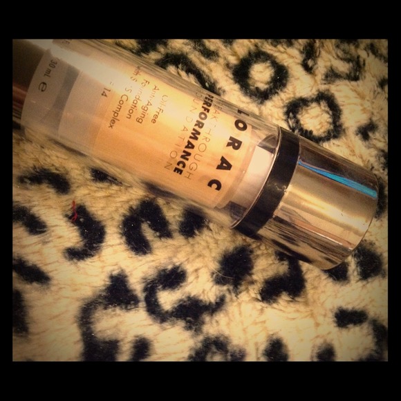 Lorac breakthrough performance foundation