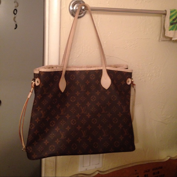 Cute handbag!