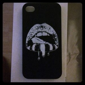 Brandy Melville iPhone 4 case