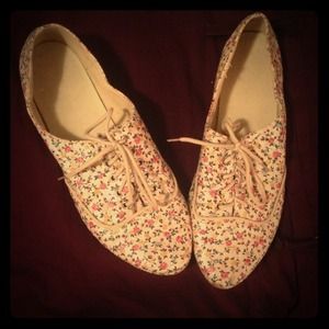 Floral Oxford Shoes