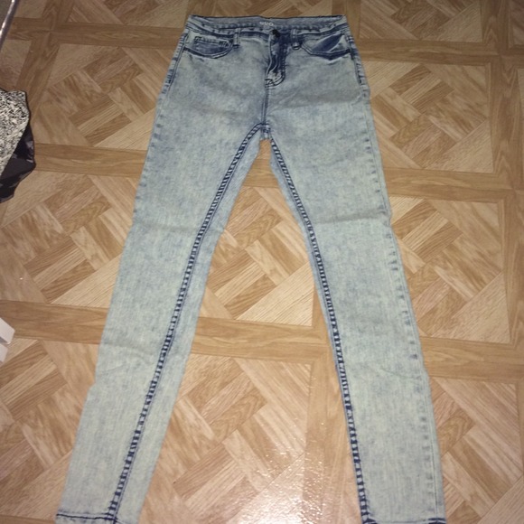 BDG high waisted green acid wash jeans by UO - Picture 2 of 4