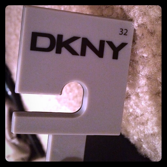 DKNY Accessories - NEW DKNY BELT
