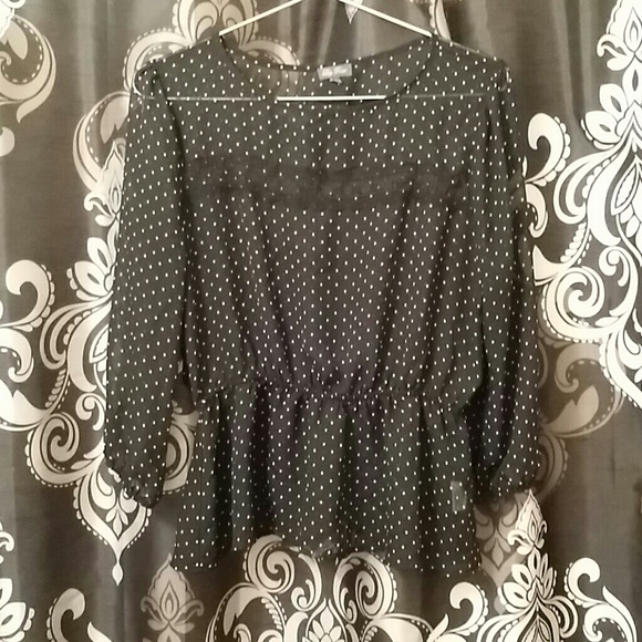 Polka dot top