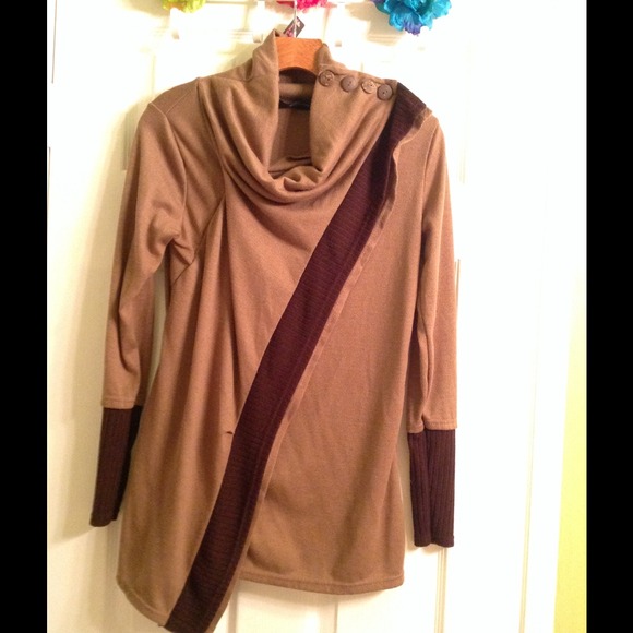NWOT Sweater