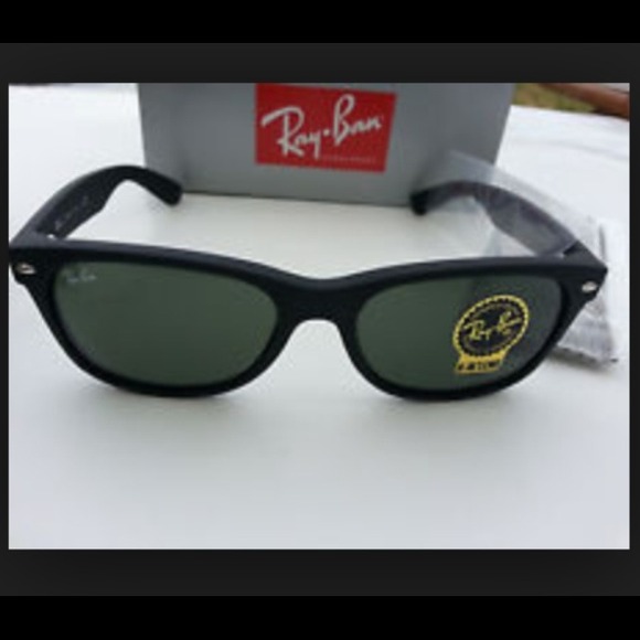 New classic wayfarers