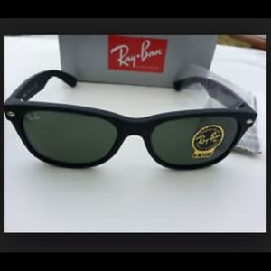 New classic wayfarers