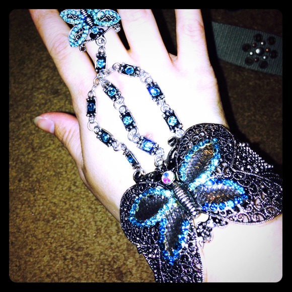 Beautiful 😍 bracelet / ring