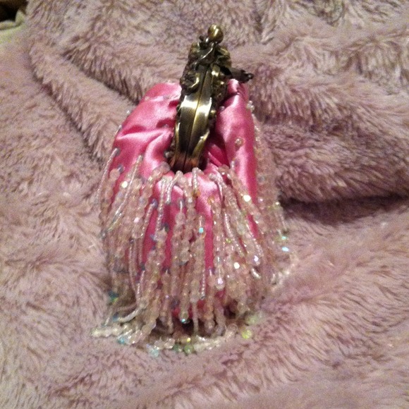 Beaded Clutch - Picture 3 of 4