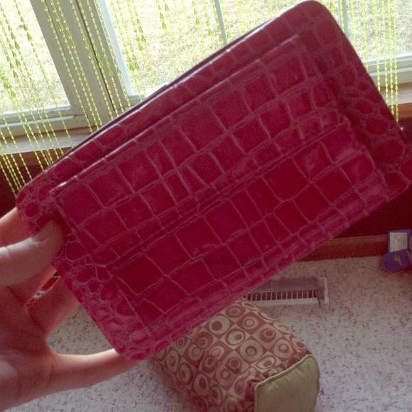 Sheek snakeskin wallet