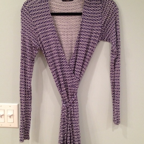 Jully Kang Printed Wrap Maxi Dress - Picture 3 of 4