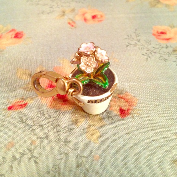 Juicy Couture flower pot charm