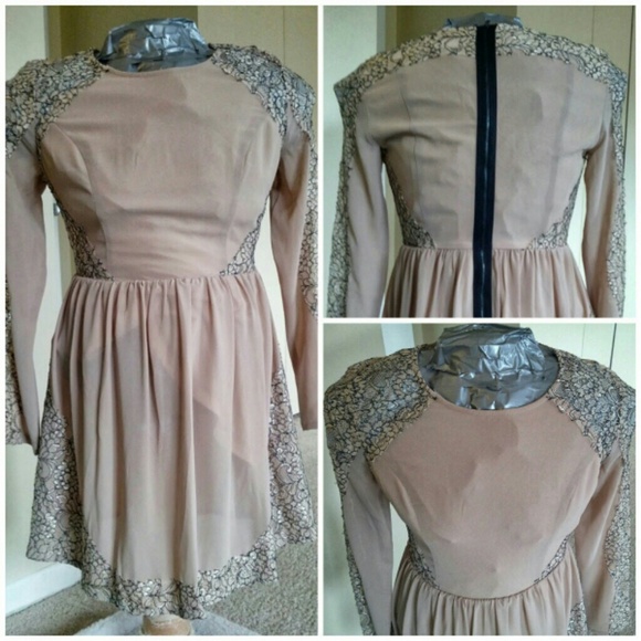 Romeo & Juliet Couture Lace Dress
