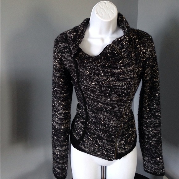 willi smith Sweaters - Willi Smith assymetric zip cowl neck sweater