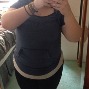 Hollister short sleeve hooded top