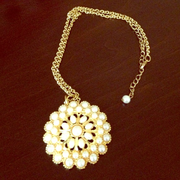 🌺🌺🌺🌺pearl necklace
