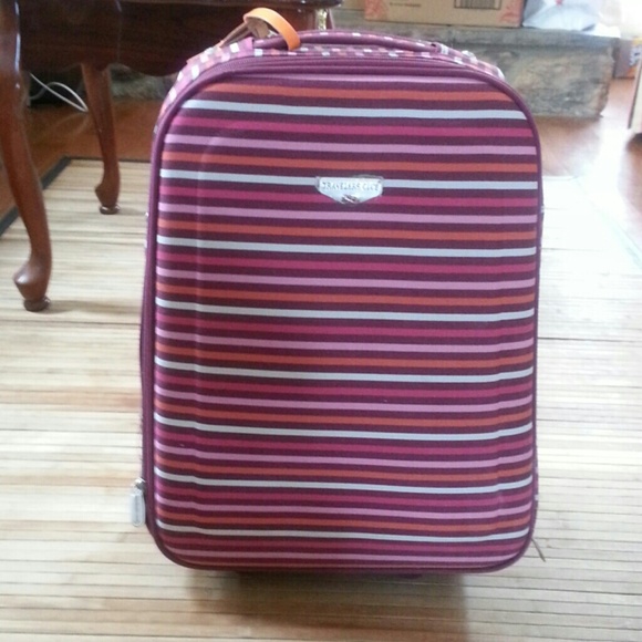Nice travelers club luggage