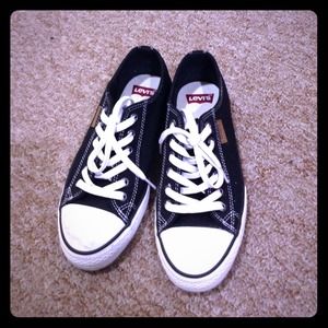 Levi canvas shoe low top