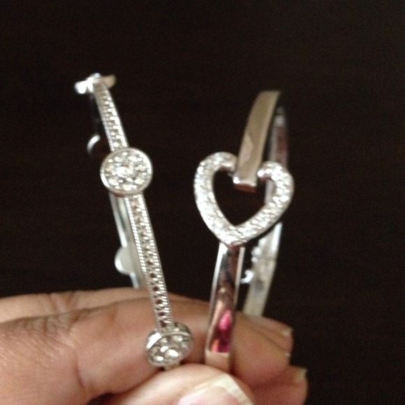 Bundled. - Picture 2 of 4