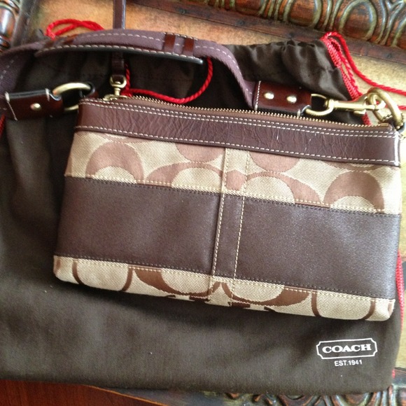 Original Coach purse - Picture 3 of 4