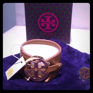Guaranteed authentic Tory Burch logo wide cuff