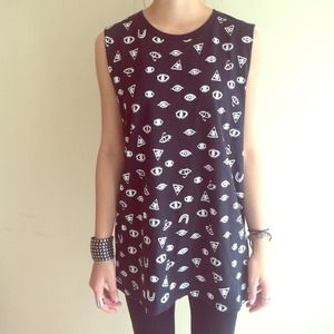 Black cut-off T-Shirt Dress with Eye Graphics