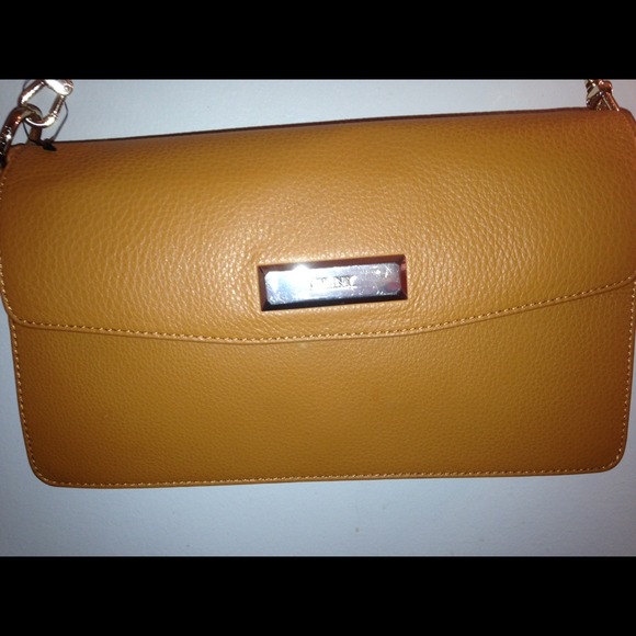 SOLD🚫🚫 - Picture 2 of 3