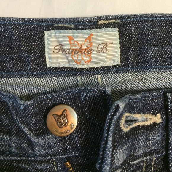 ⭐️CLOSETCLEAROUT⭐️Frankie B Dark Bootcut Jeans - Picture 3 of 4