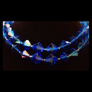 bold blue aurora borealis necklace show stopper !
