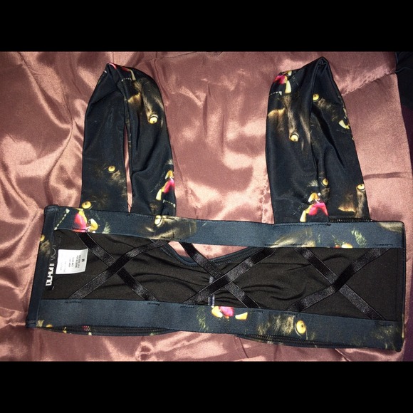 Beach Riot Bikini - Picture 3 of 4