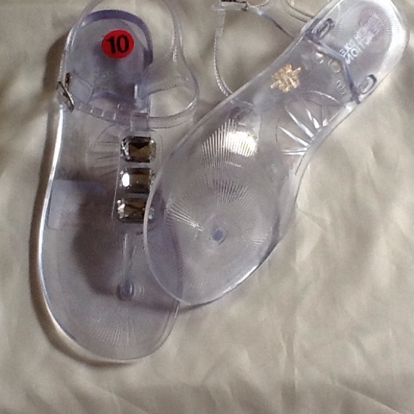 Kenneth Cole Reaction thong jelly sandals🚫SOLD🚫 - Picture 2 of 3