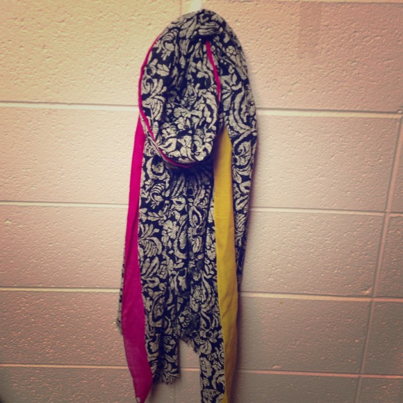 Scarf