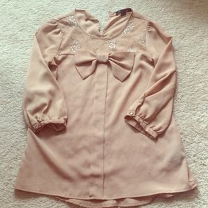 Forever 21 beige bow/lace blouse