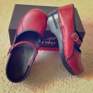 Dansko Mary Jane size 39