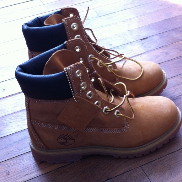 Wheat 6 Timberlands